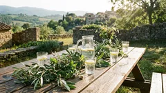 Vätskeintag efter 50: hur mycket vatten behövs för friska leder och hud